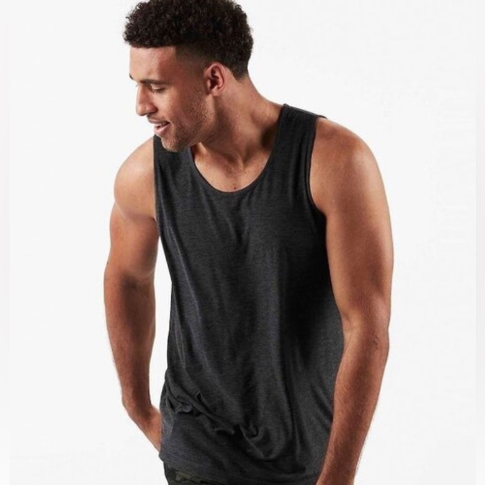 Vuori Strato Tech Tank Medium Charcoal Heather Men’s M